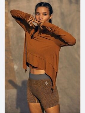 Free People Movement Bronze Earth Tone Tempo Long Sleeve Tee Size Small